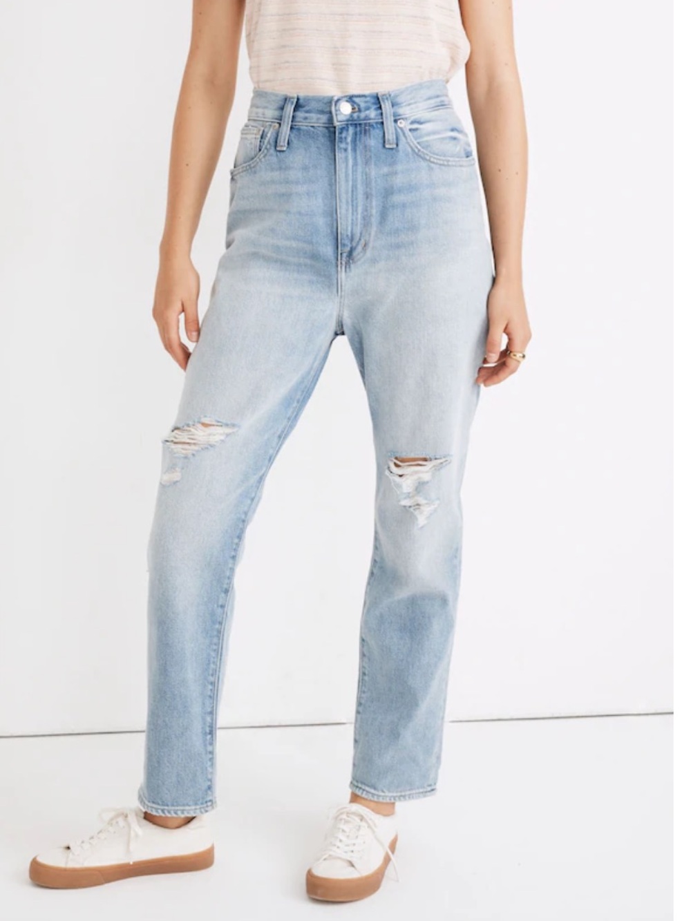 Madewell "The MomJean" in Gilford Wash, Ripped Edition - Size: 27 - EUC/New